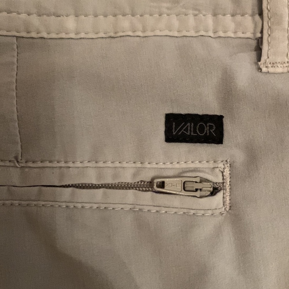 Valor Collection Shorts (Light Tan) - Picture 4 of 12